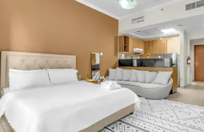 ALTHURAYA REAL ESTATE DAVELOPMENT "Burj Al Nujoom