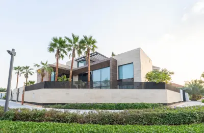 Naia Villa Terra Collection